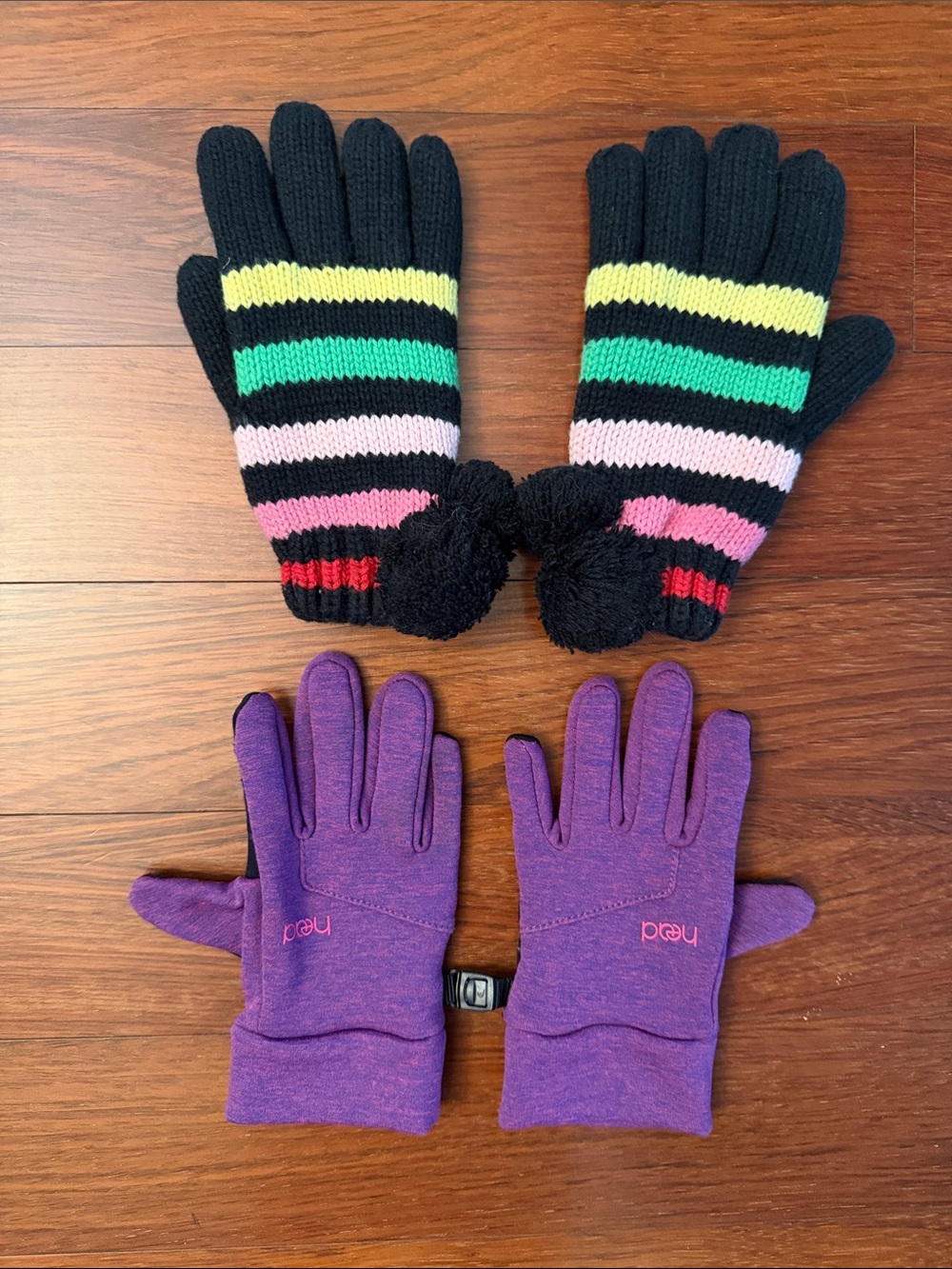 ⭐️ Kids gloves